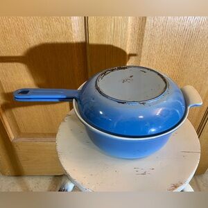 Vtg Descoware Enamel Cast Iron Sauce Pan Pot Belgium 1Qt  Robins Egg Blue